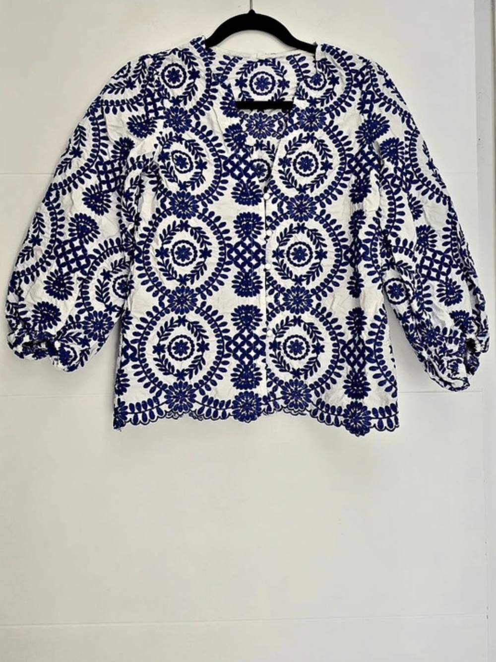 SHEIN Blue & White Embroidered Puff Sleeve Top M
